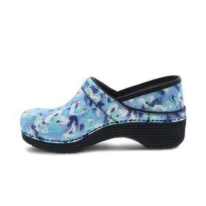 Dansko LT Pro Nurse Clog Shoes Blue Heart Patent, Size EU/42 = US/11.5-12, EUC